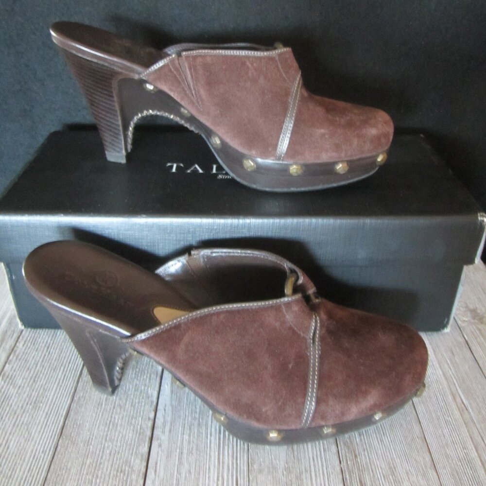 COLE HAAN - Brown Suede with "Studs" with leather soles - Size 6